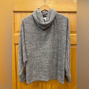 SOFT & COZY Lucky Brand sweater